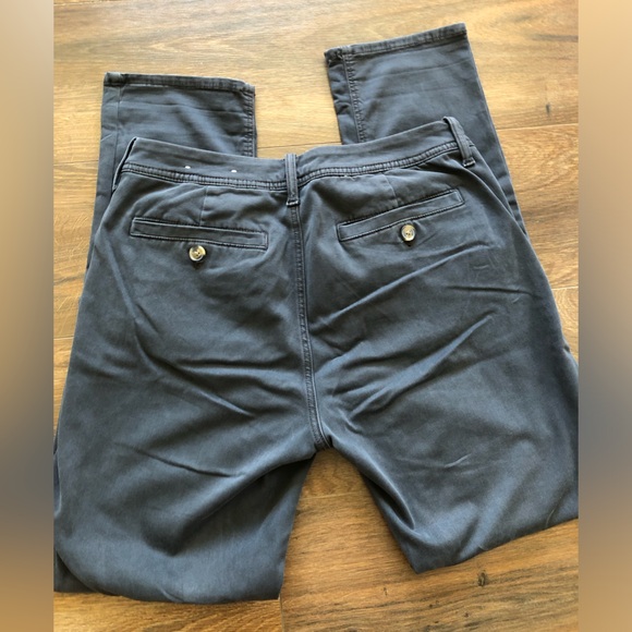 American Eagle Pants - Picture 3 of 4